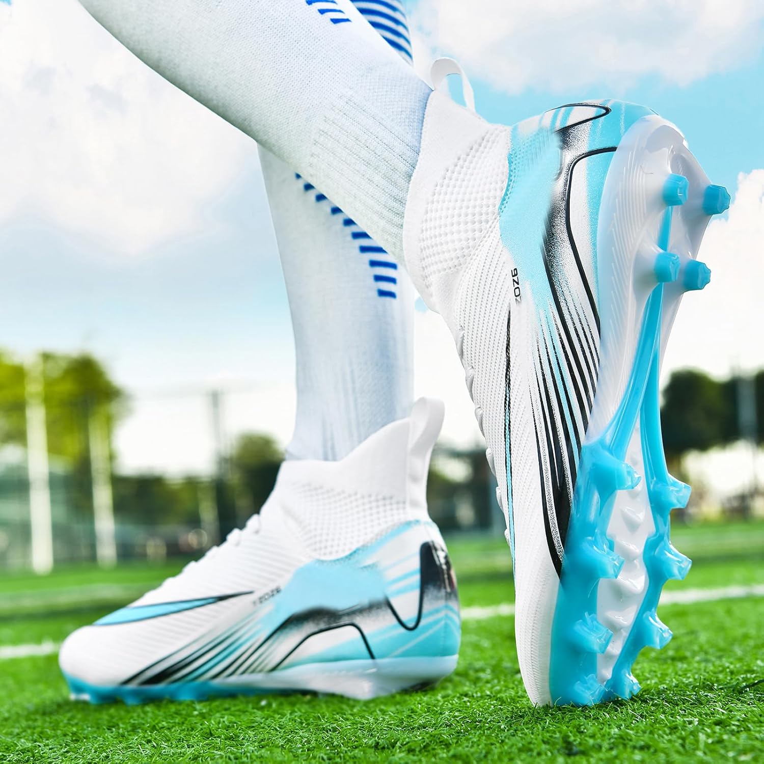 Boys' Men's Soccer Shoes, High Shank & Dobs, Professional Lace-up Outdoor Shoes for Training and Game, Amg J2, 41 EU